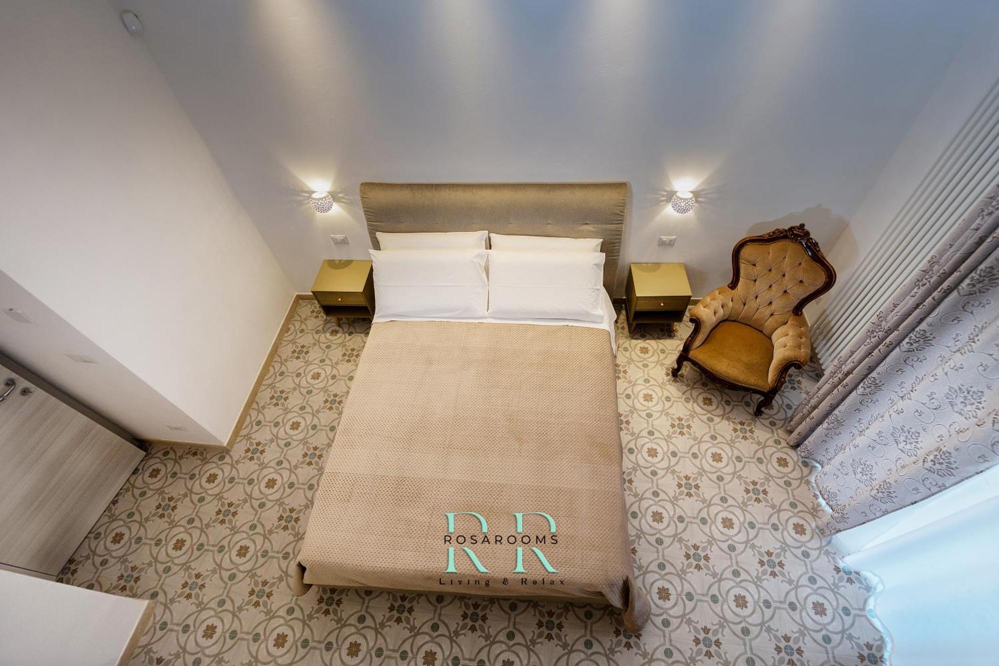 Rosa Rooms - Living & Relax - Family House Bisceglie Exterior foto