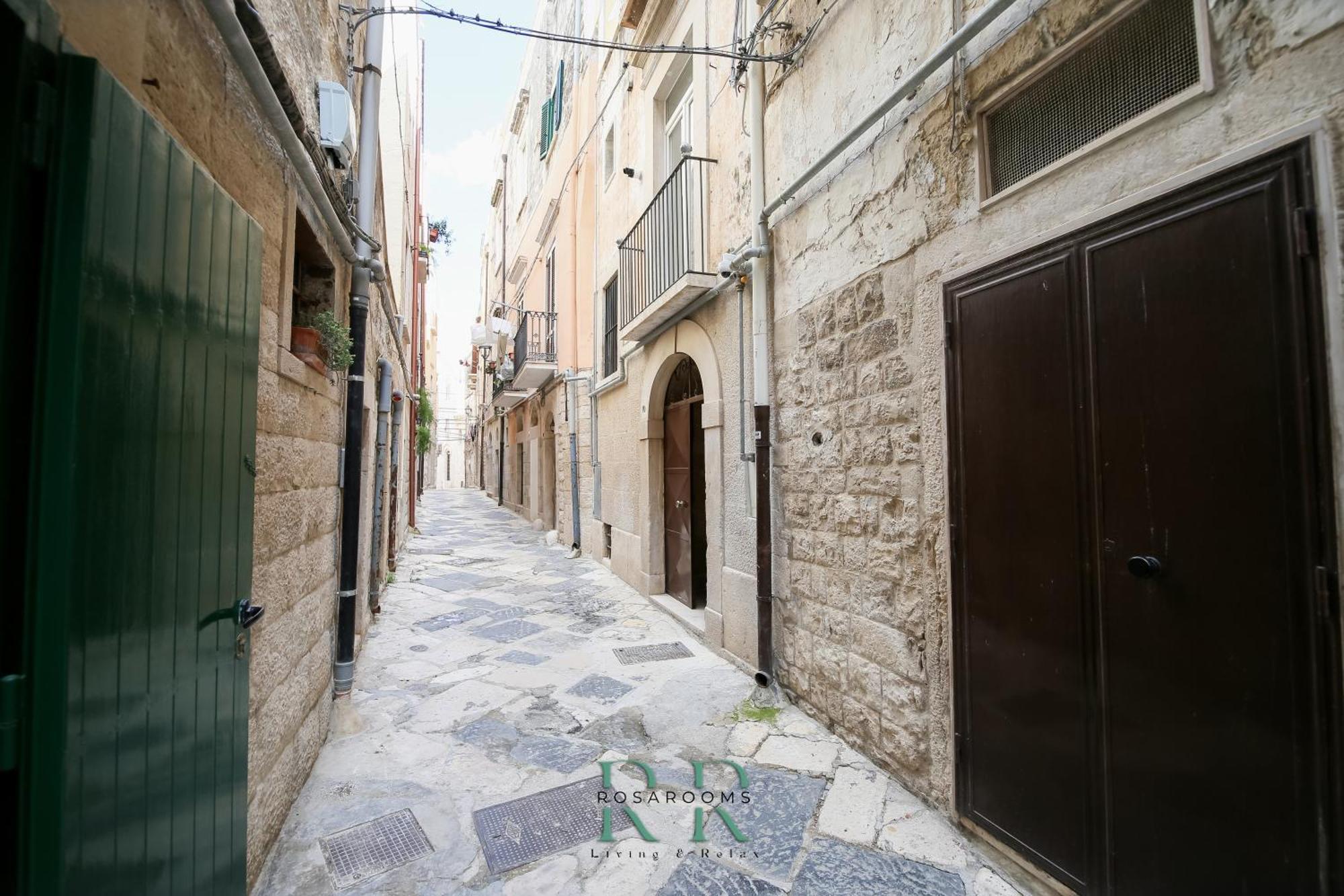 Rosa Rooms - Living & Relax - Family House Bisceglie Exterior foto