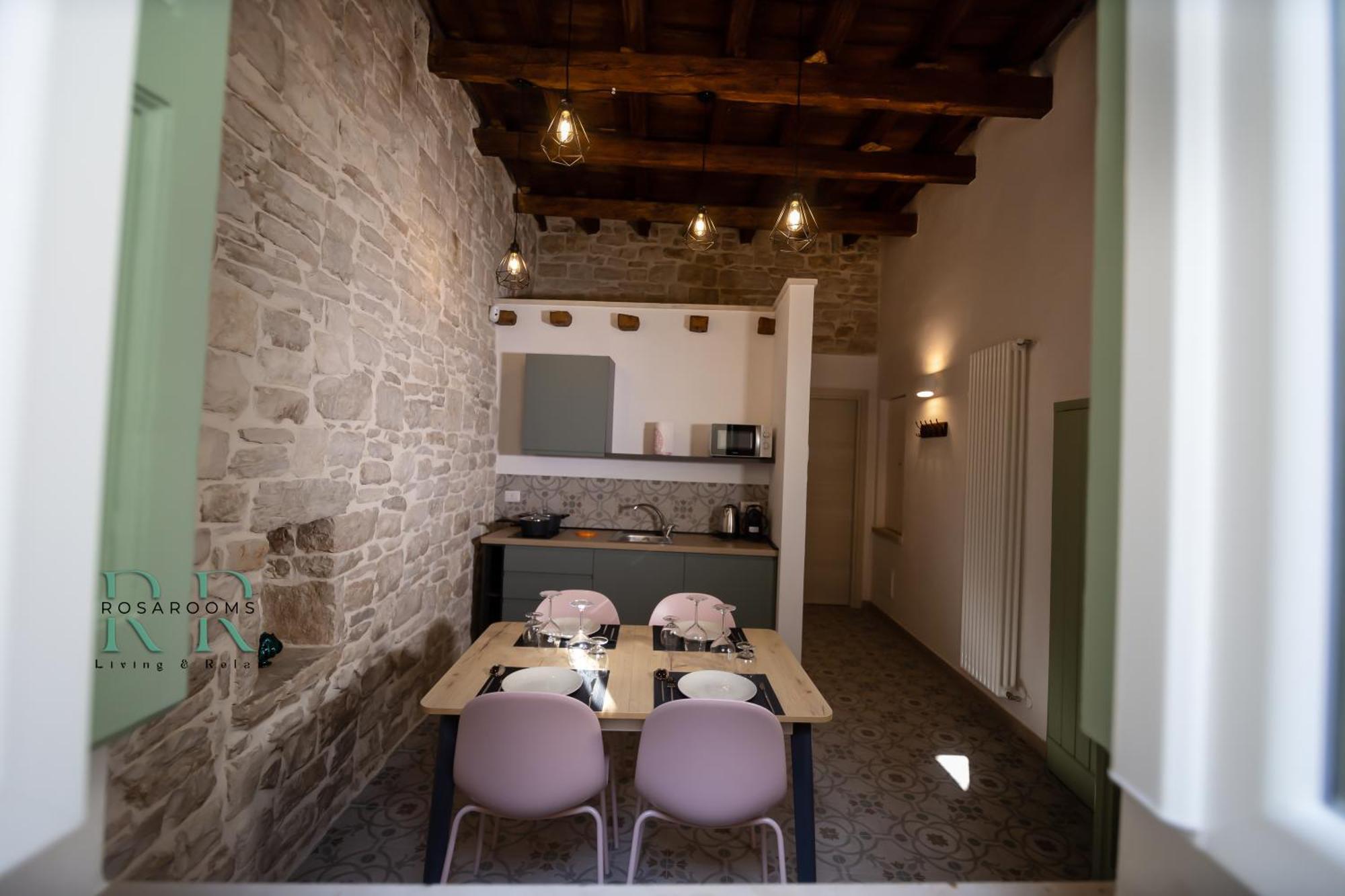 Rosa Rooms - Living & Relax - Family House Bisceglie Exterior foto